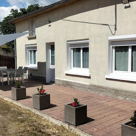 Le P'Tit Quebecois Villa Les-Trois-Moutiers Ngoại thất bức ảnh