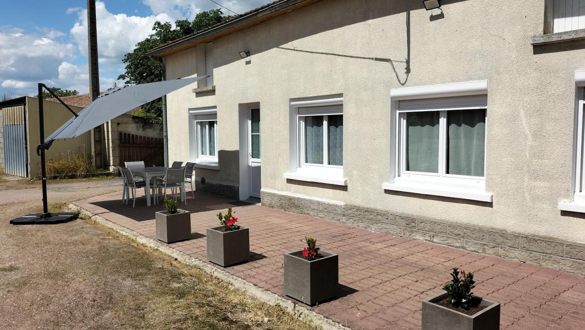 Le P'Tit Quebecois Villa Les-Trois-Moutiers Ngoại thất bức ảnh